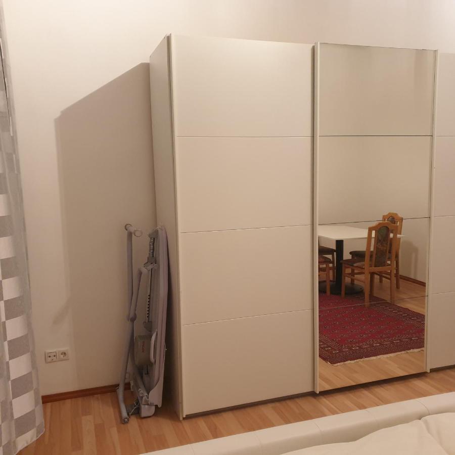 Weisses Appartement Viena Exterior foto