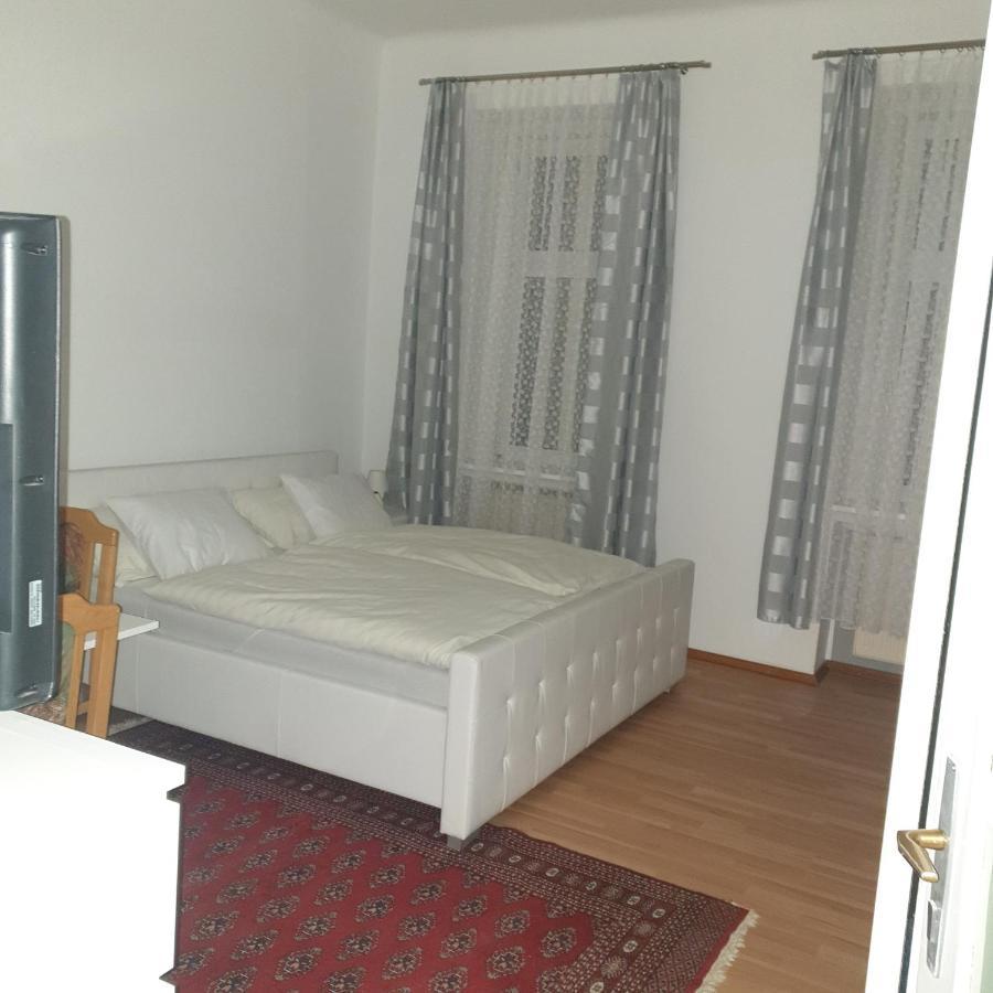 Weisses Appartement Viena Exterior foto