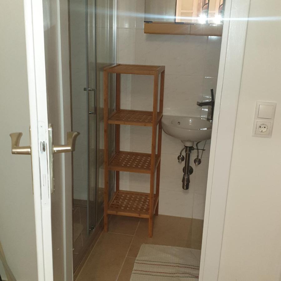 Weisses Appartement Viena Exterior foto